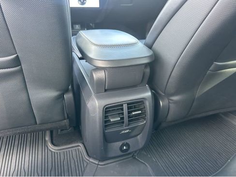 Used 2024 Ford Mustang Mach-E Premium image 13