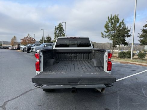 Used 2023 Chevrolet Silverado 2500 LTZ w/ LTZ Convenience Package image 7