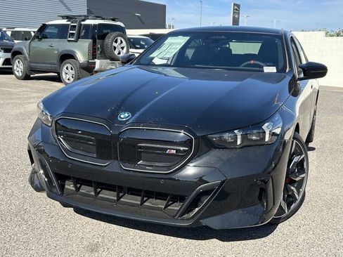 New 2026 BMW i5 w/ Executive Package AWD/4WD image 3