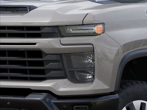 New 2026 Chevrolet Silverado 2500 Custom w/ Custom Value Package AWD/4WD image 10