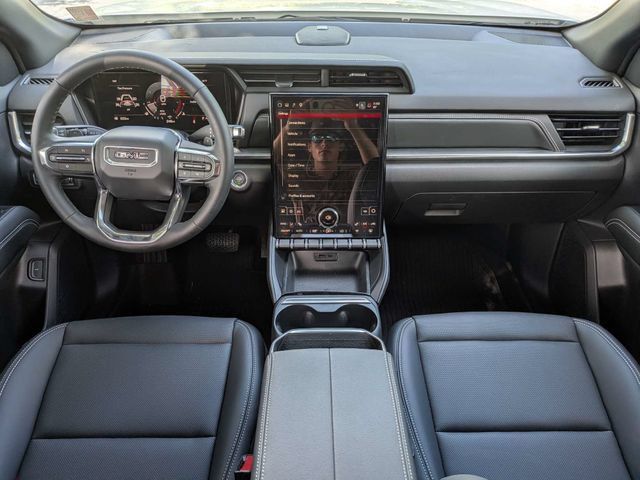 Used 2026 GMC Terrain Elevation w/ Elevation Premium Package FWD image 16