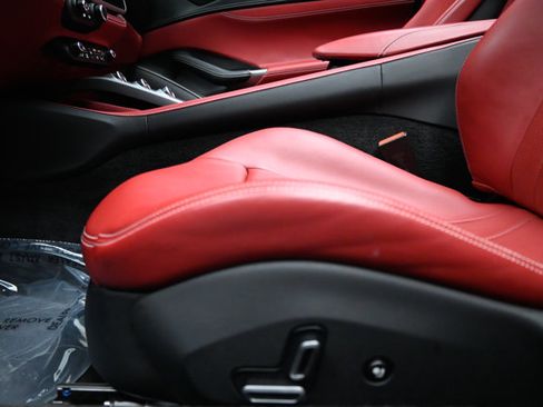 Used 2022 Ferrari Portofino M RWD image 67