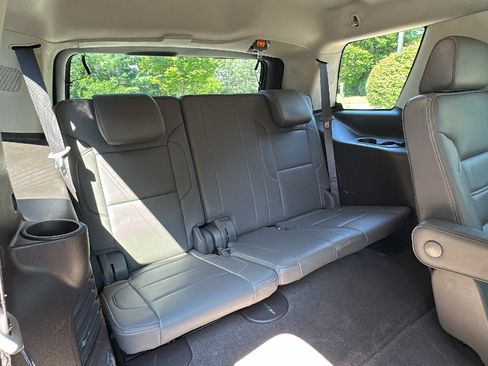 Used 2018 GMC Yukon Denali w/ Open Road Package AWD/4WD image 27