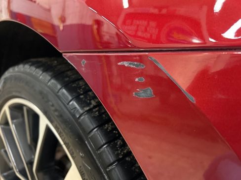 Used 2017 Ford Taurus SEL w/ Equipment Group 201A image 5