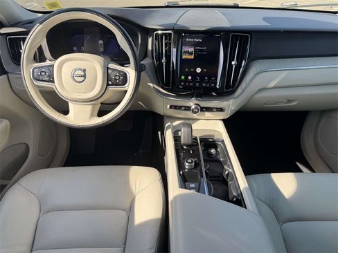 Certified 2023 Volvo XC60 B5 Plus w/ Climate Package image 11