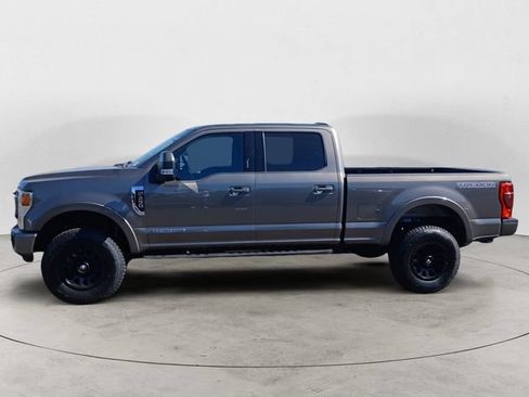 Certified 2022 Ford F250 Lariat w/ Tremor Off-Road Package AWD/4WD image 2