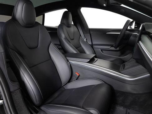 Used 2023 Tesla Model S Plaid AWD/4WD image 27