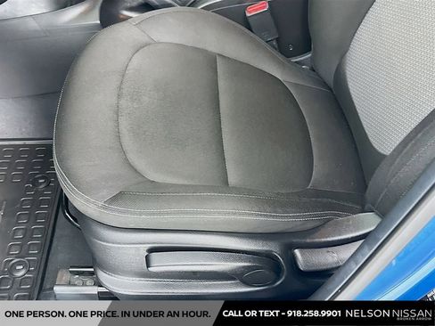 Used 2017 Kia Soul + w/ Designer's Package FWD image 18