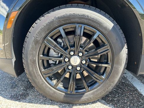 Used 2017 Cadillac XT5 Luxury w/ Driver Awareness Package AWD/4WD image 23