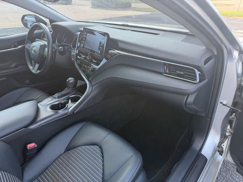 Used 2023 Toyota Camry SE w/ Convenience Package FWD image 15