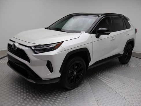 Used 2023 Toyota RAV4 XSE image 1