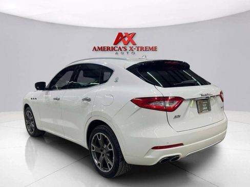 Used 2017 Maserati Levante S image 4