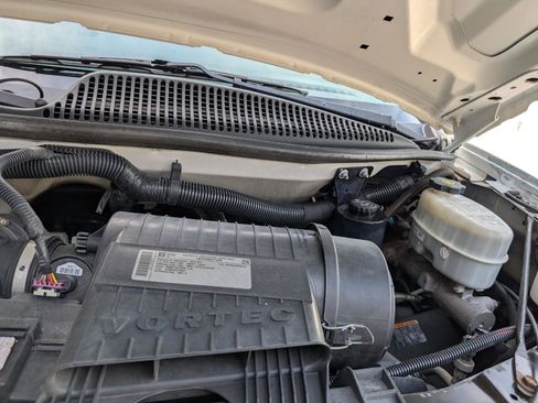 Used 2013 GMC Savana 2500 LS w/ Power Package RWD image 25