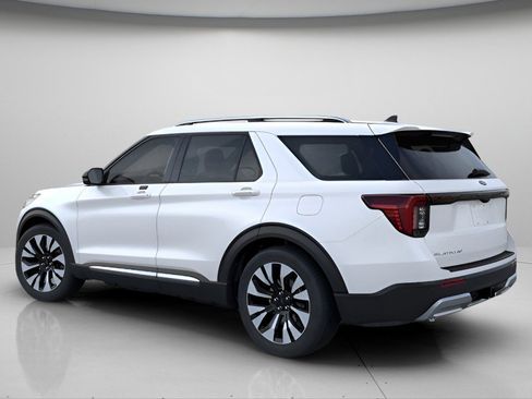 New 2026 Ford Explorer Platinum image 4