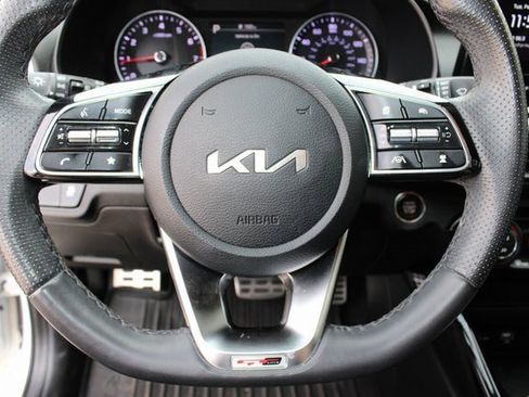 Used 2023 Kia Forte GT-Line w/ GT-Line Technology Package image 10