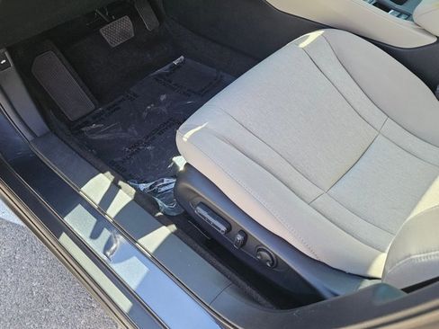 Used 2024 Honda Accord EX image 16