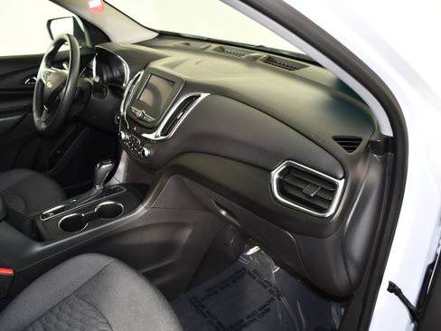 Used 2021 Chevrolet Equinox LT AWD/4WD image 42