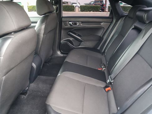 Used 2025 Honda Civic Sport image 16