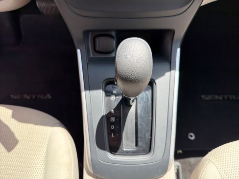 Used 2016 Nissan Sentra S FWD image 15