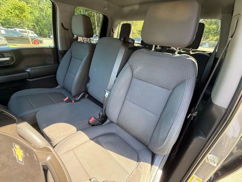Used 2020 Chevrolet Silverado 1500 Custom w/ Custom Value Package RWD image 51