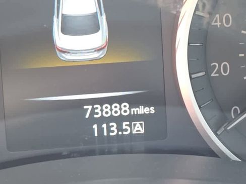 Used 2019 INFINITI Q50 Luxe RWD image 3