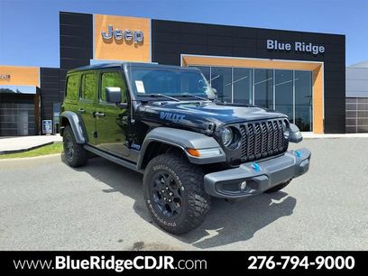 Used 2023 Jeep Wrangler Unlimited w/ Sun & Screen Package