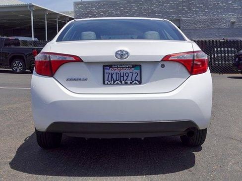 Used 2015 Toyota Corolla L FWD image 6