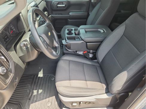 Used 2025 Chevrolet Silverado 1500 Custom RWD image 4