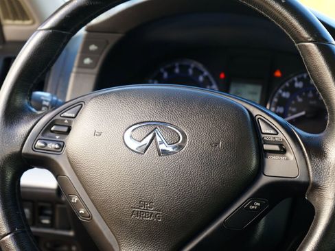 Used 2012 INFINITI G25 Journey image 15