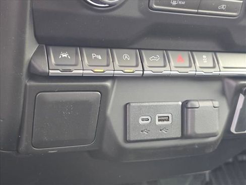 New 2026 Chevrolet Silverado 1500 W/T image 30