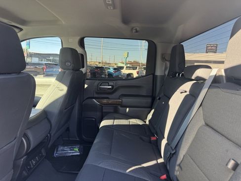 Used 2020 GMC Sierra 1500 Elevation w/ Elevation Value Package image 2