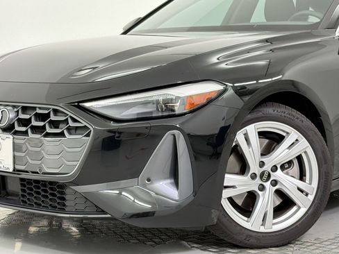 Used 2025 Audi A5 2.0T Premium image 11