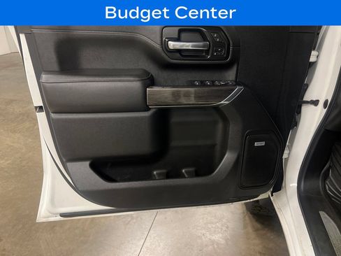 Used 2020 Chevrolet Silverado 2500 LTZ w/ LTZ Premium Package AWD/4WD image 14