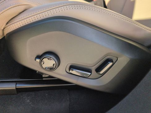 New 2026 Volvo XC90 B6 Ultra image 14