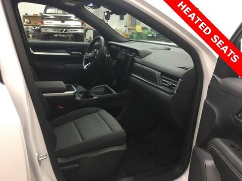 Used 2025 GMC Terrain Elevation image 15