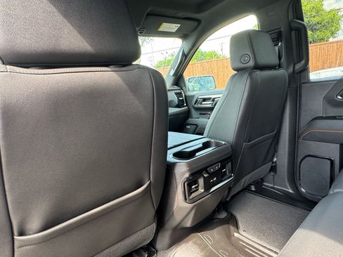 Used 2024 GMC Sierra 1500 AT4 w/ AT4 Premium Package image 29