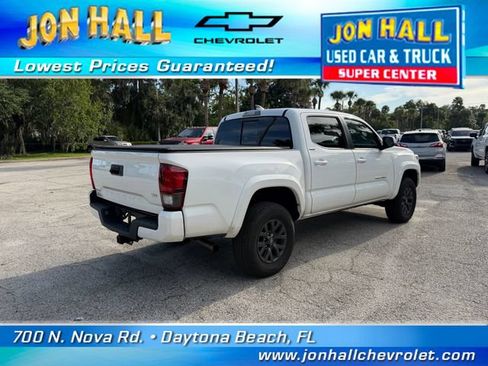 Used 2023 Toyota Tacoma SR5 w/ Technology Package RWD image 12