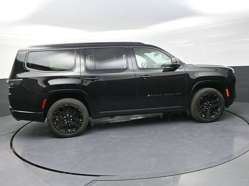 New 2026 Jeep Grand Wagoneer Limited AWD/4WD image 10