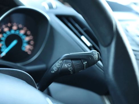 Used 2016 Ford Escape SE image 20