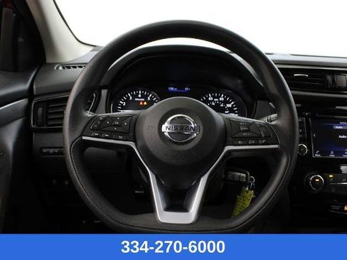 Certified 2021 Nissan Rogue Sport S image 19