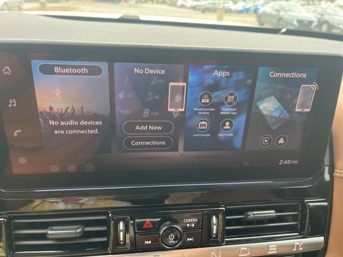 New 2026 Nissan Pathfinder Platinum image 16