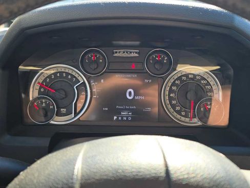 Used 2017 RAM 1500 Big Horn AWD/4WD image 7