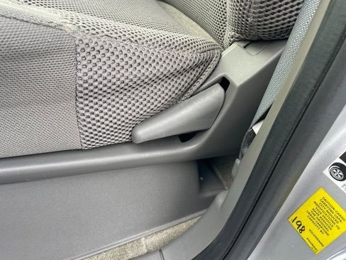 Used 2017 Nissan Frontier SV image 15