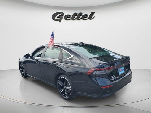 Used 2024 Honda Accord Sport image 7