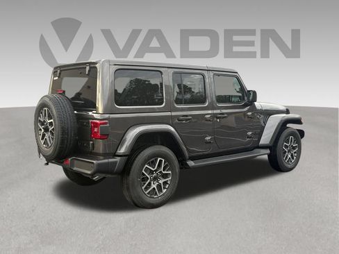 New 2026 Jeep Wrangler Unlimited Sahara AWD/4WD image 22