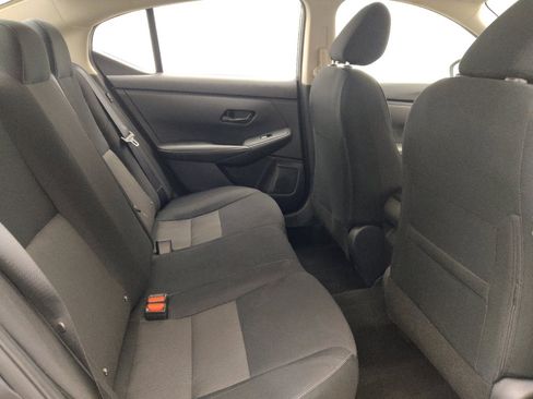 Used 2024 Nissan Sentra SV FWD image 19