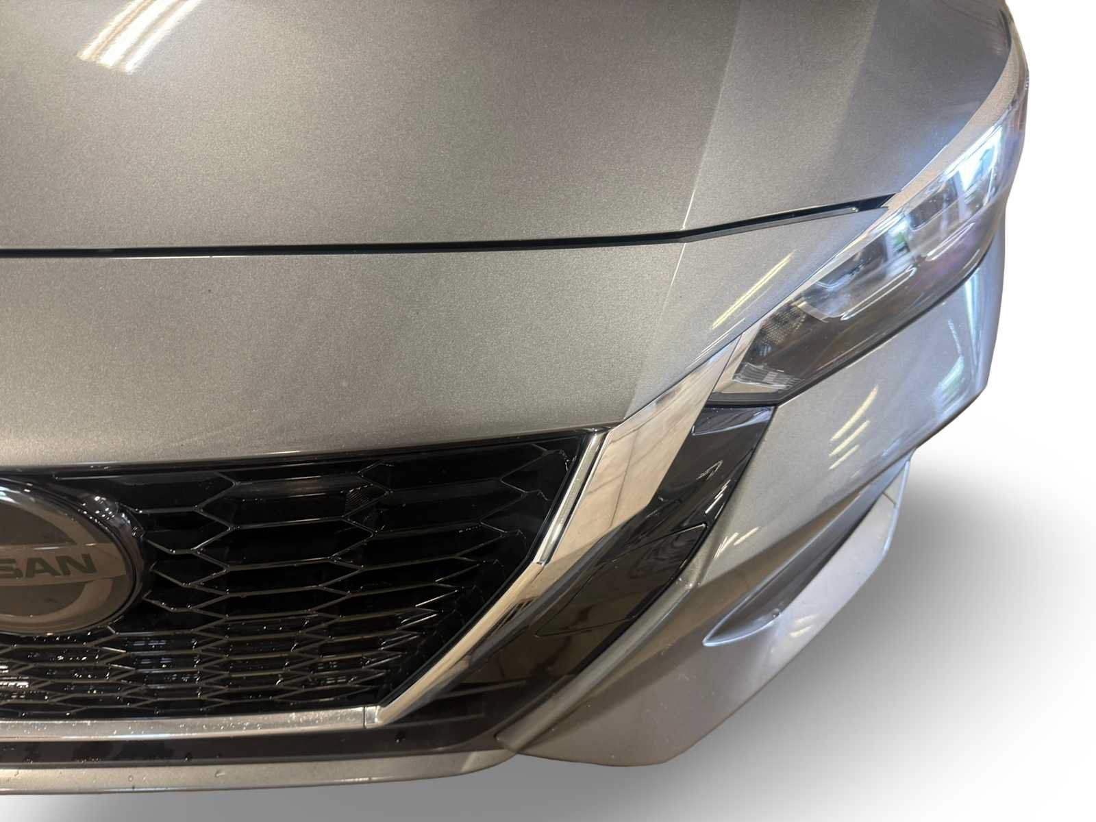 Used 2022 Nissan Sentra SV FWD image 5