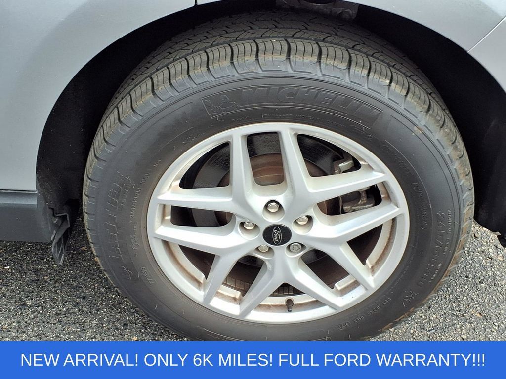 Certified 2024 Ford Edge SEL w/ Convenience Package AWD/4WD image 8