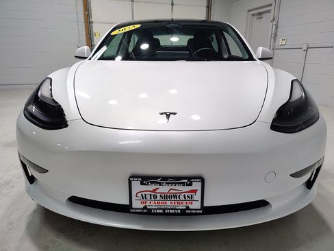 Used 2023 Tesla Model 3 Standard Range RWD image 3