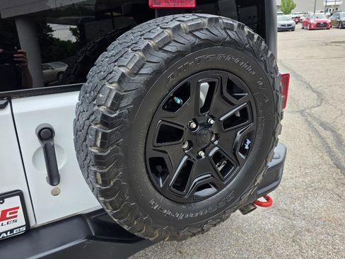 Used 2018 Jeep Wrangler Unlimited Rubicon AWD/4WD image 43